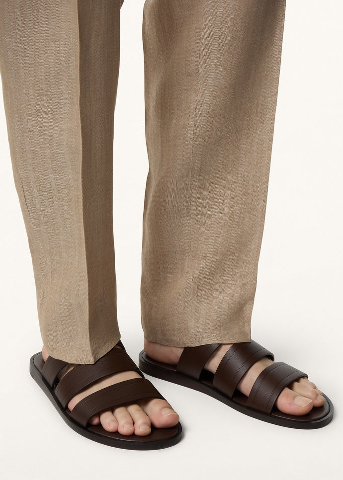 Regency Naha Sandal