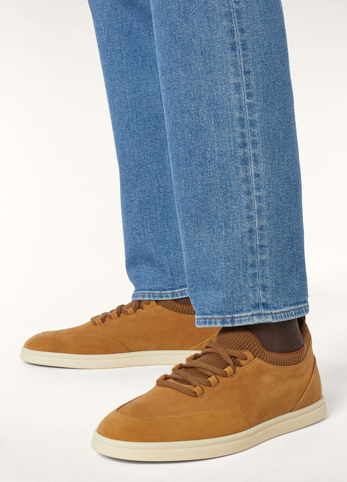 Regency Soho Walk Sneaker