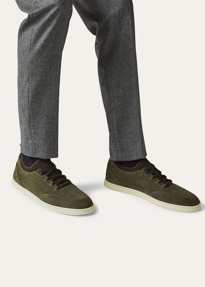 Regency Soho Walk Sneaker
